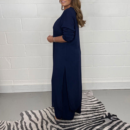 Roberta Dellucci™ Two-piece comfortable summer suit with long slit